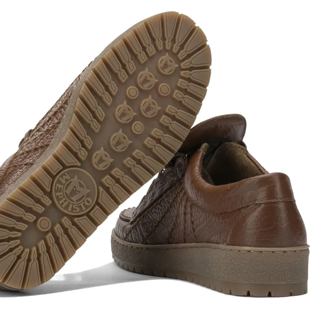 Фактурные кеды на шнуровке