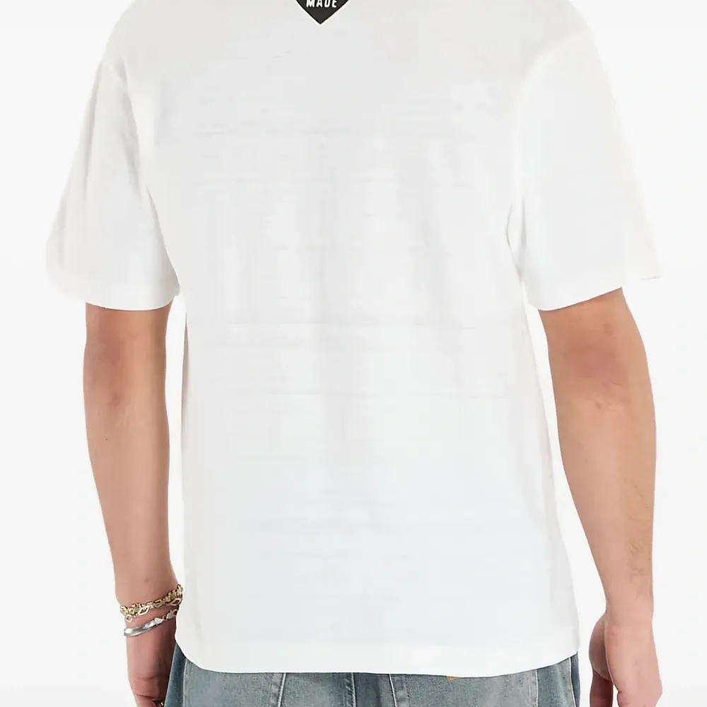 Футболка с графичным принтом