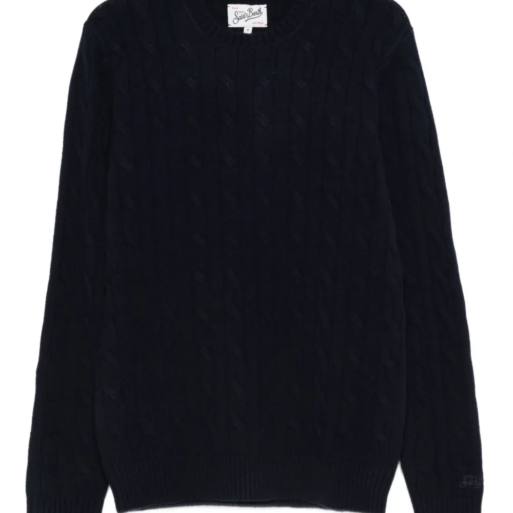 Шерстяной свитер