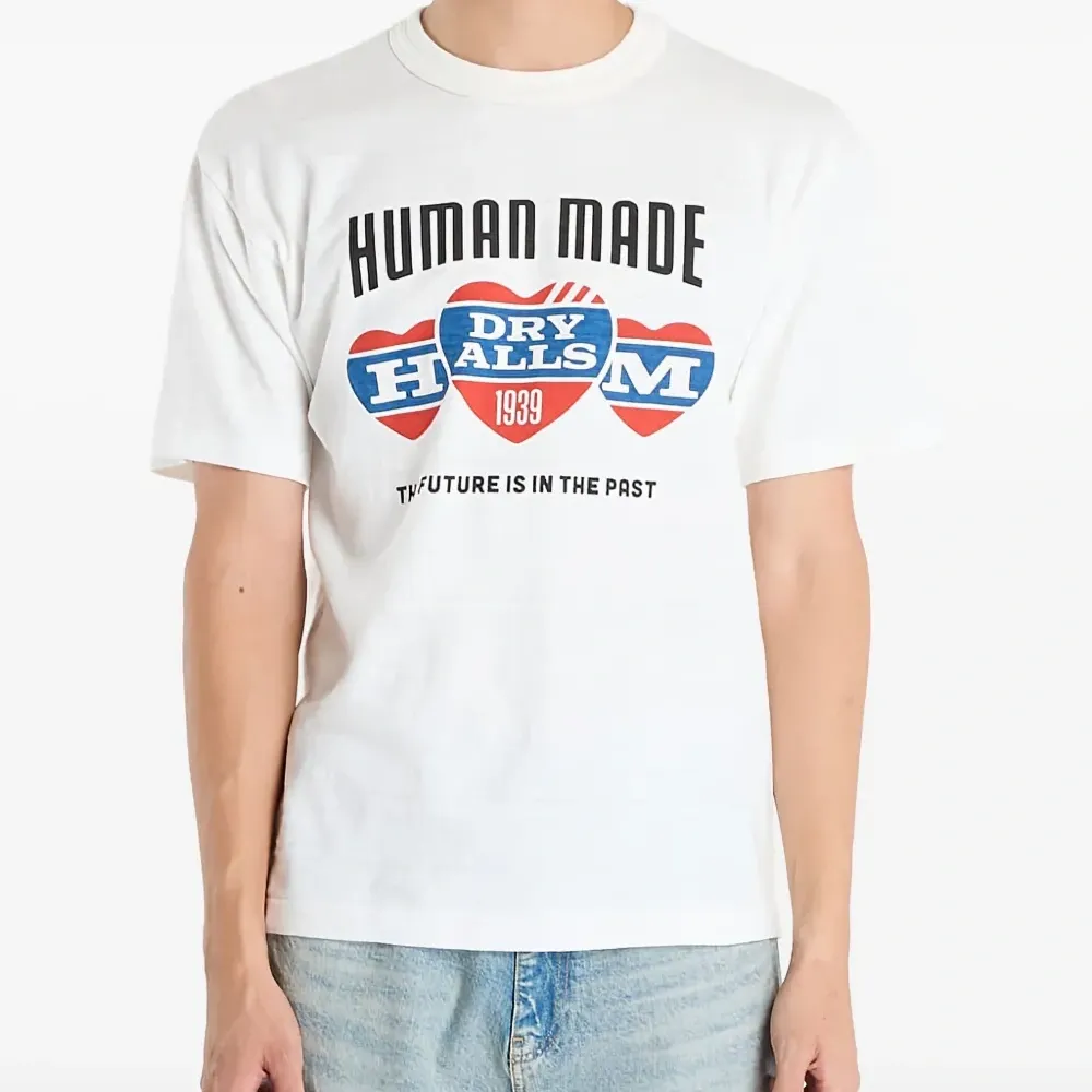 Футболка с логотипом