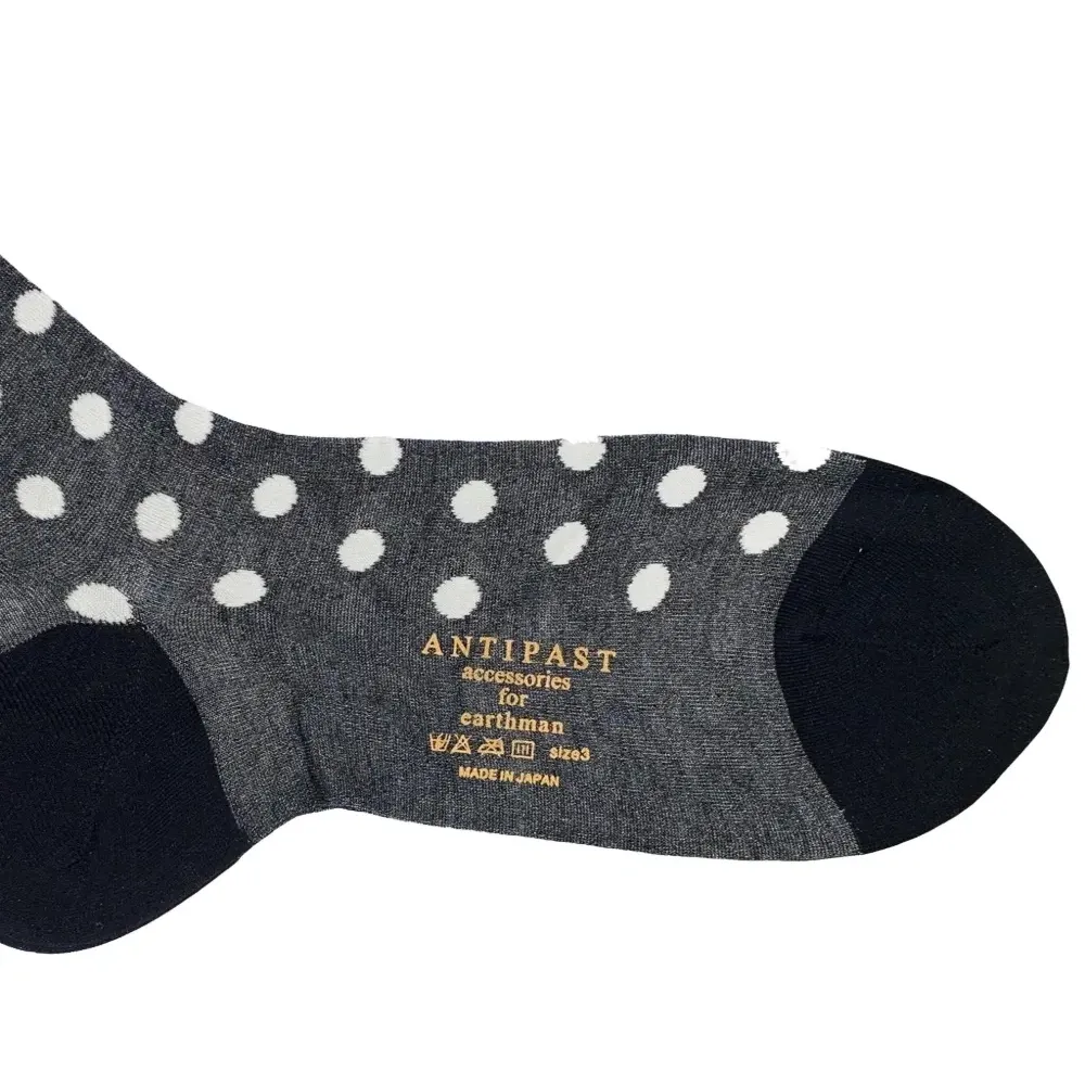 Носки в горох