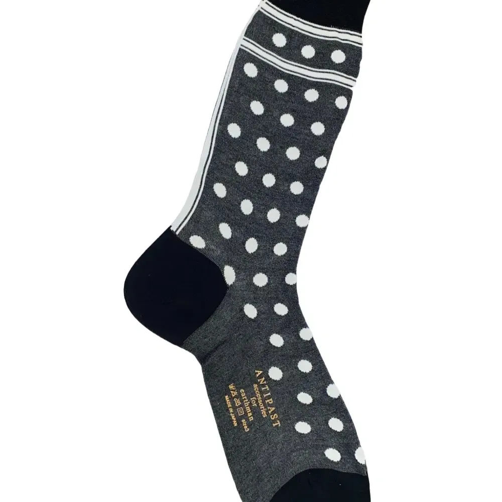 Носки в горох