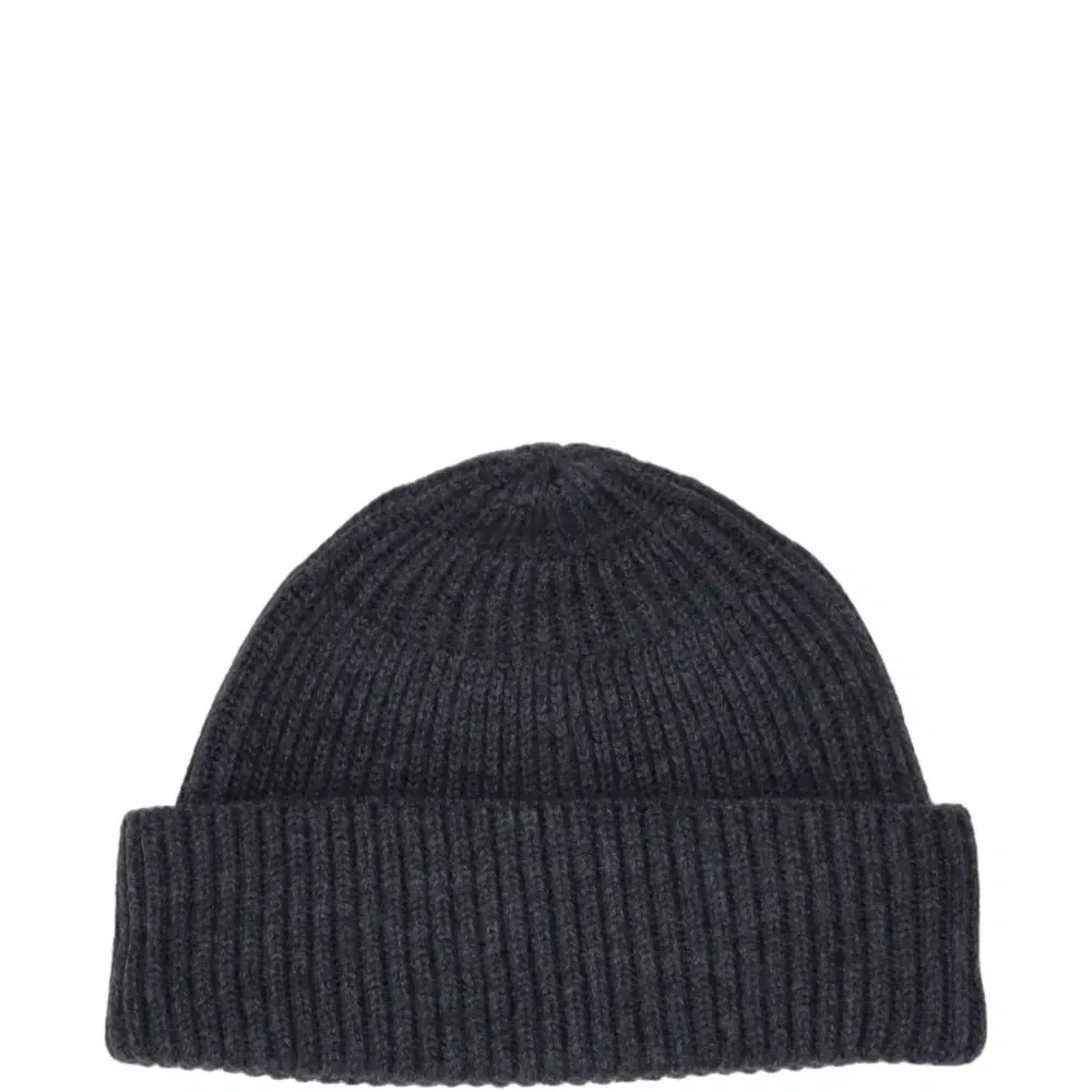 Шапка бини в рубчик