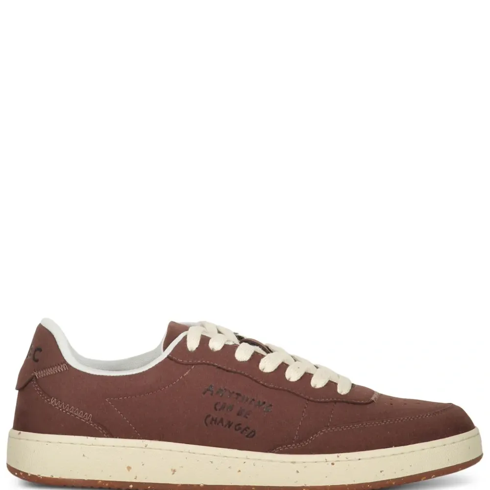 Кроссовки с логотипом