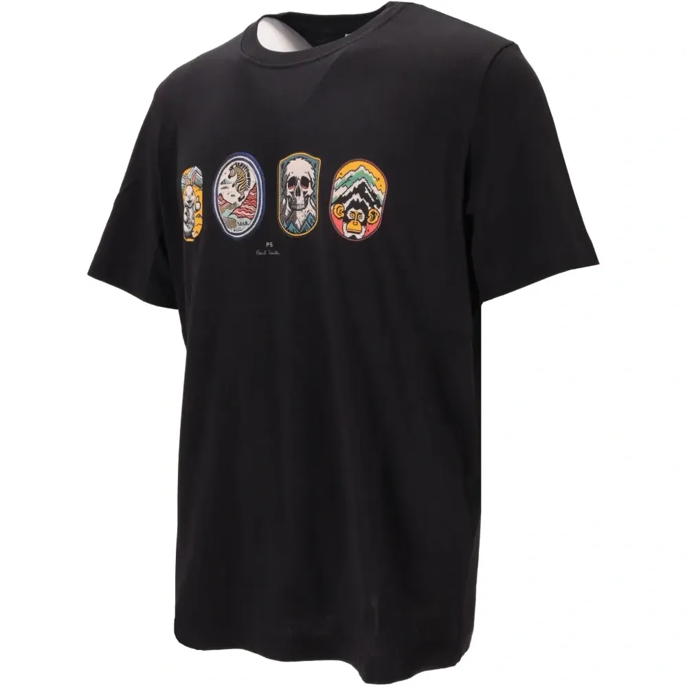 Футболка свободного кроя с нашивками