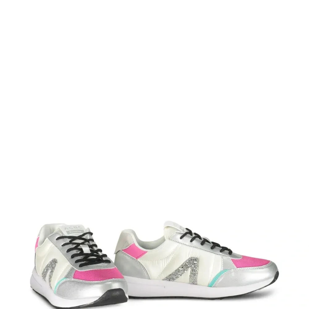 Кроссовки с блестками