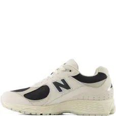 Кроссовки 2002R