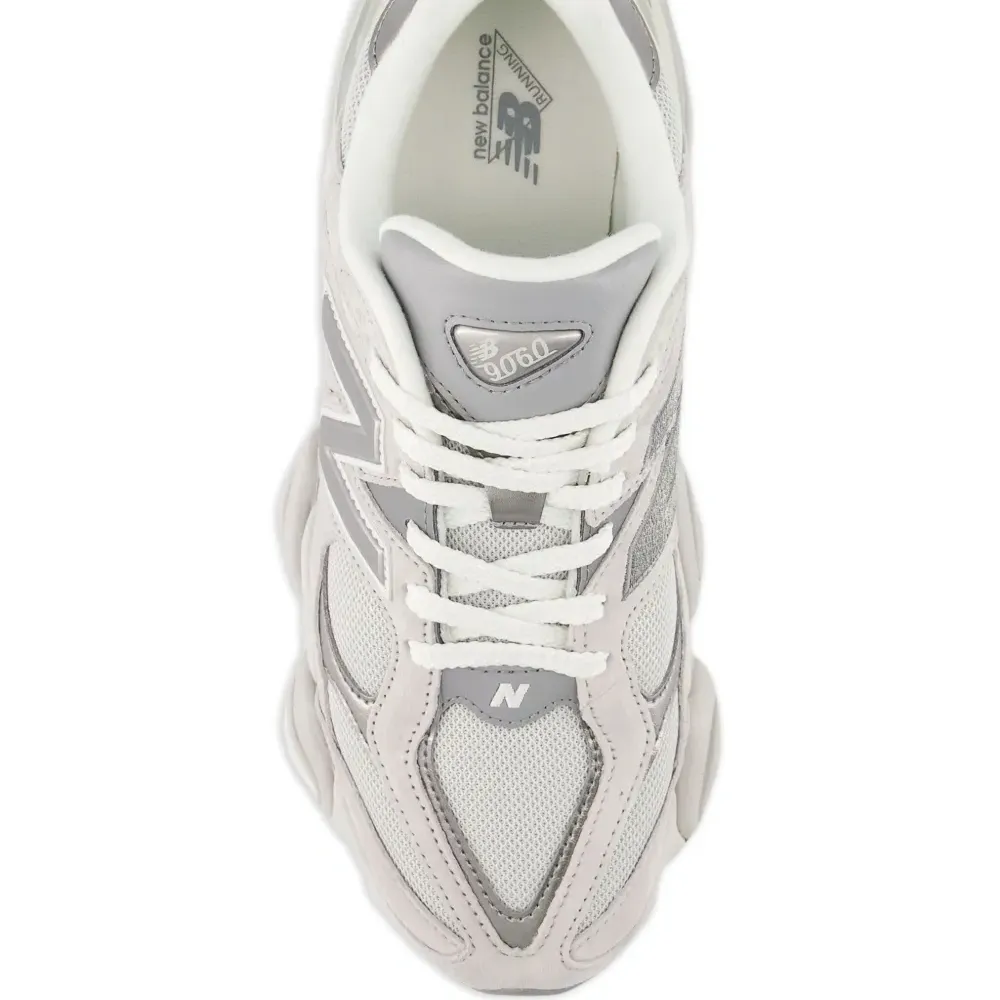 Кроссовки 9060