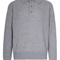 Свитер на пуговицах