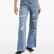 Джинсы с эффектом потертости