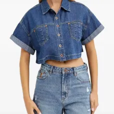 Укороченная джинсовая рубашка