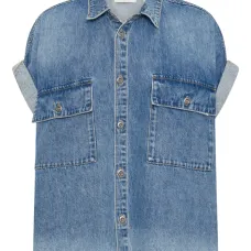 Куртка на пуговицах с карманами