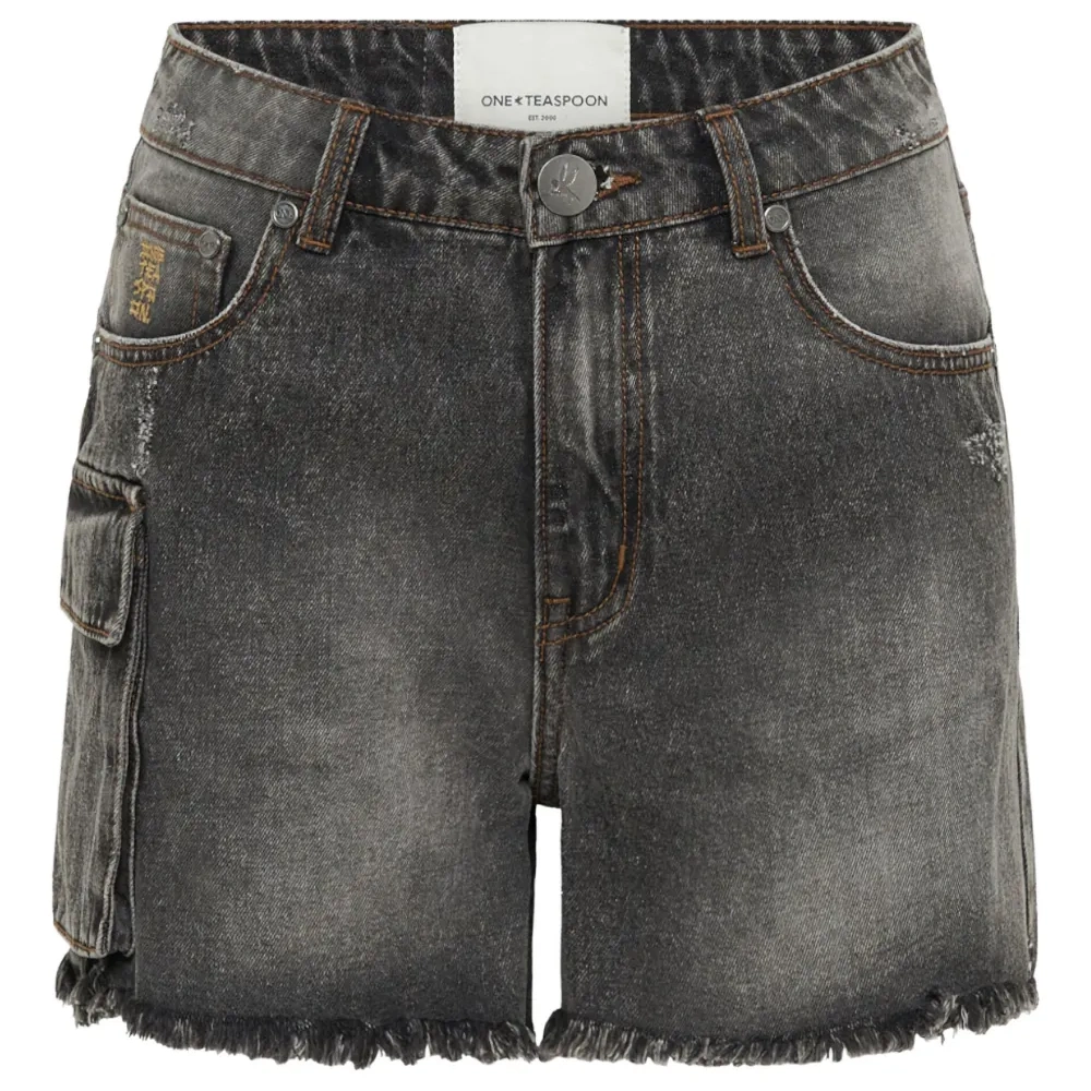 Шорты карго Legends с бахромой Шорты карго Legends с бахромой