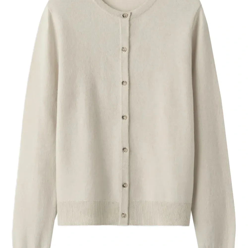 Кардиган с круглым вырезом Кардиган с круглым вырезом