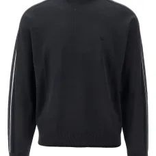 Свитер с отделкой в полоску