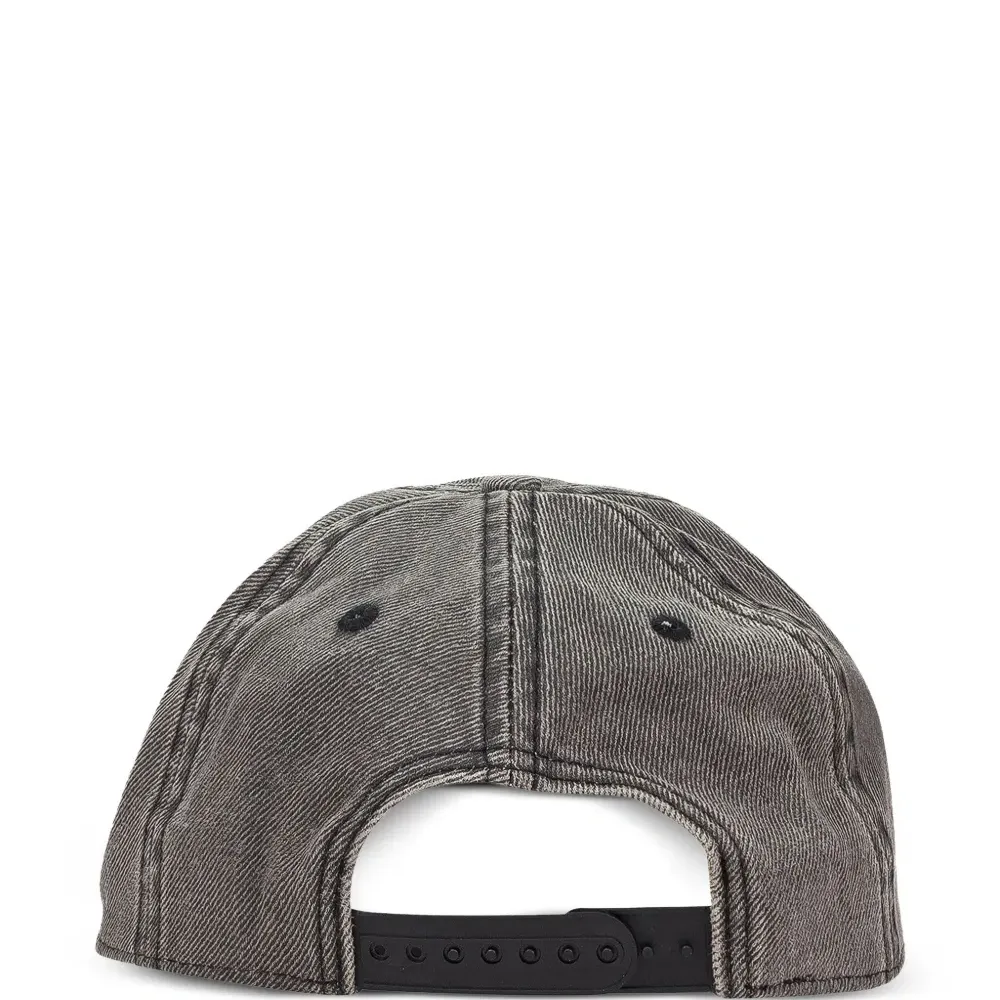 Бейсболка Link с вышивкой