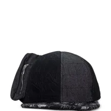 Бейсболка с эффектом потертости Бейсболка с эффектом потертости