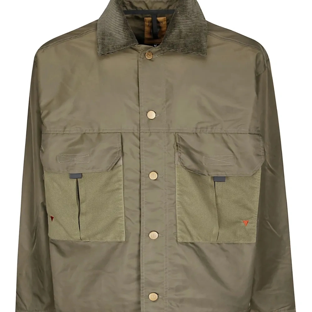 Куртка с вельветовым воротником