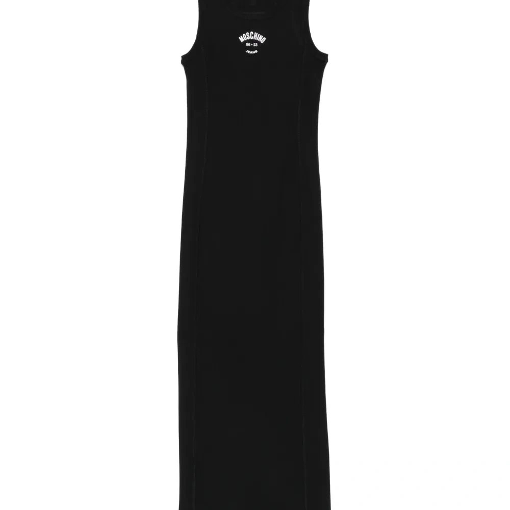 Платье макси с вышитым логотипом