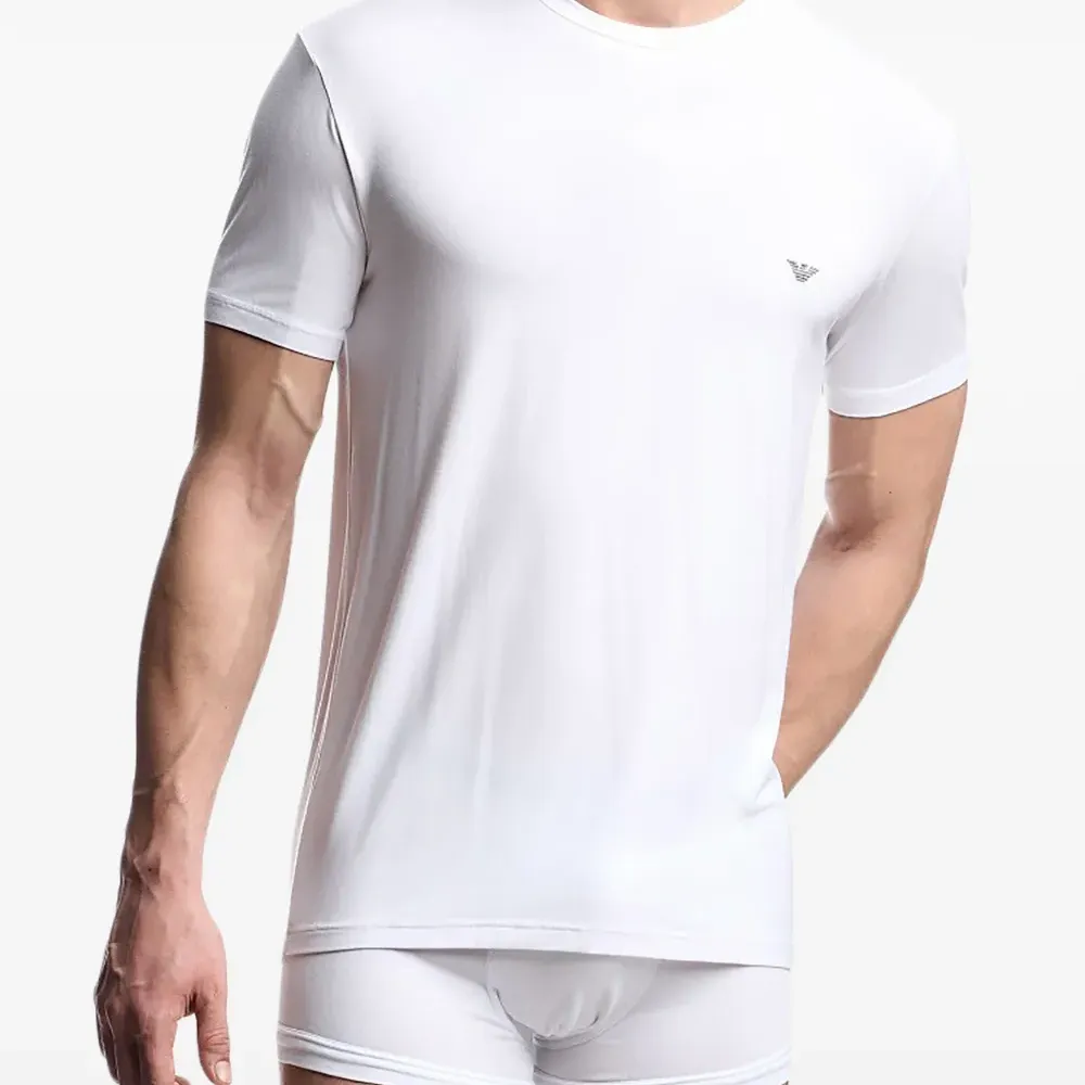 Футболка с логотипом