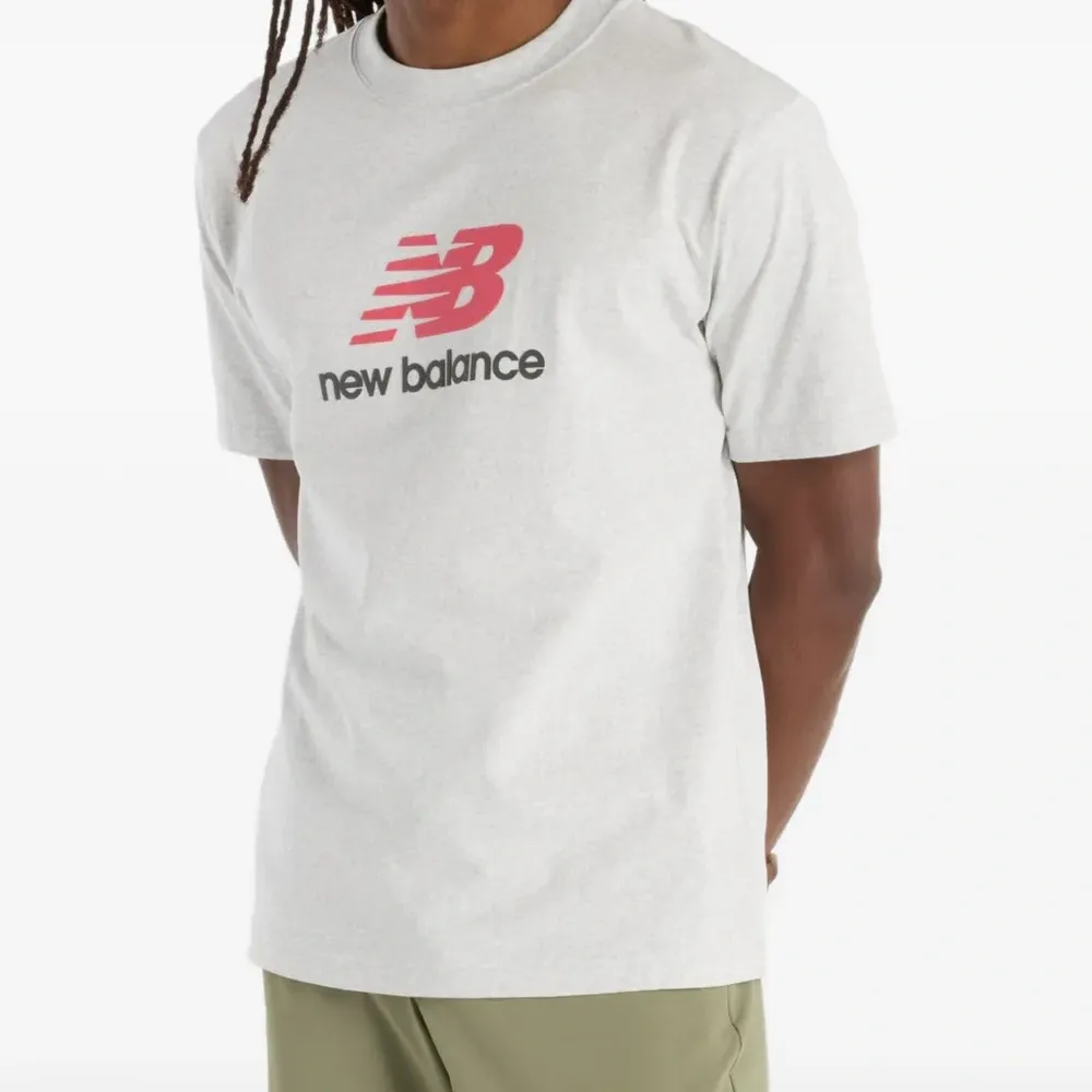 Атлетическая футболка с логотипом