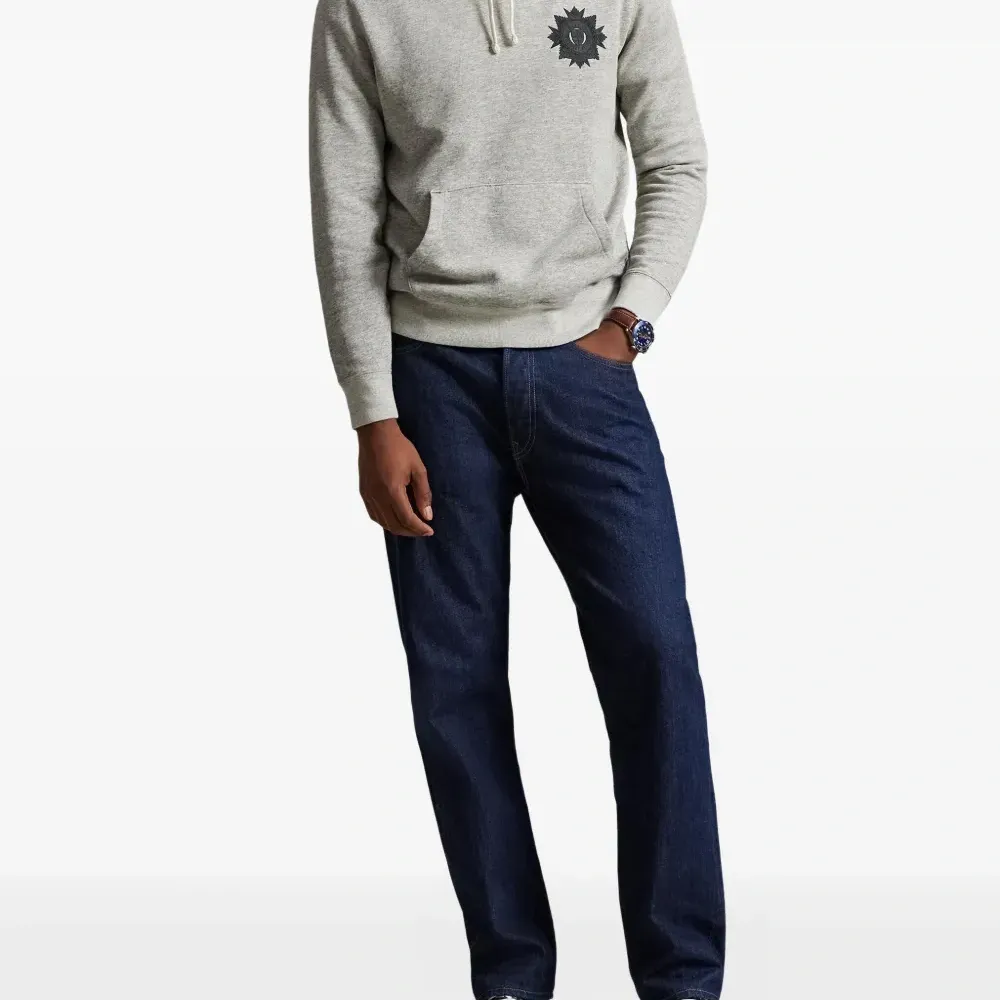 Худи с длинными рукавами Худи с длинными рукавами