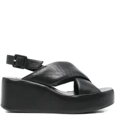 Босоножки на платформе с перекрестными ремешками Босоножки на платформе с перекрестными ремешками