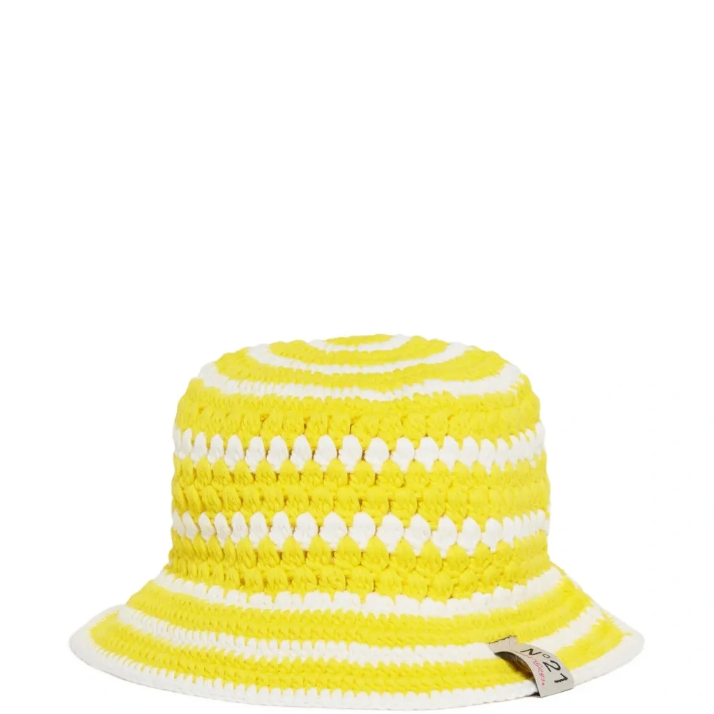 Полосатая шляпа в технике кроше