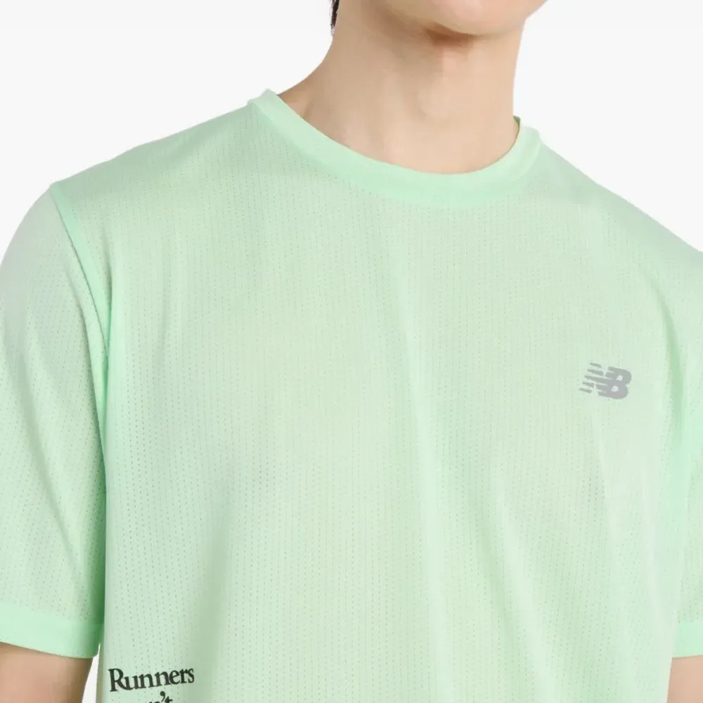 Футболка с графичным принтом