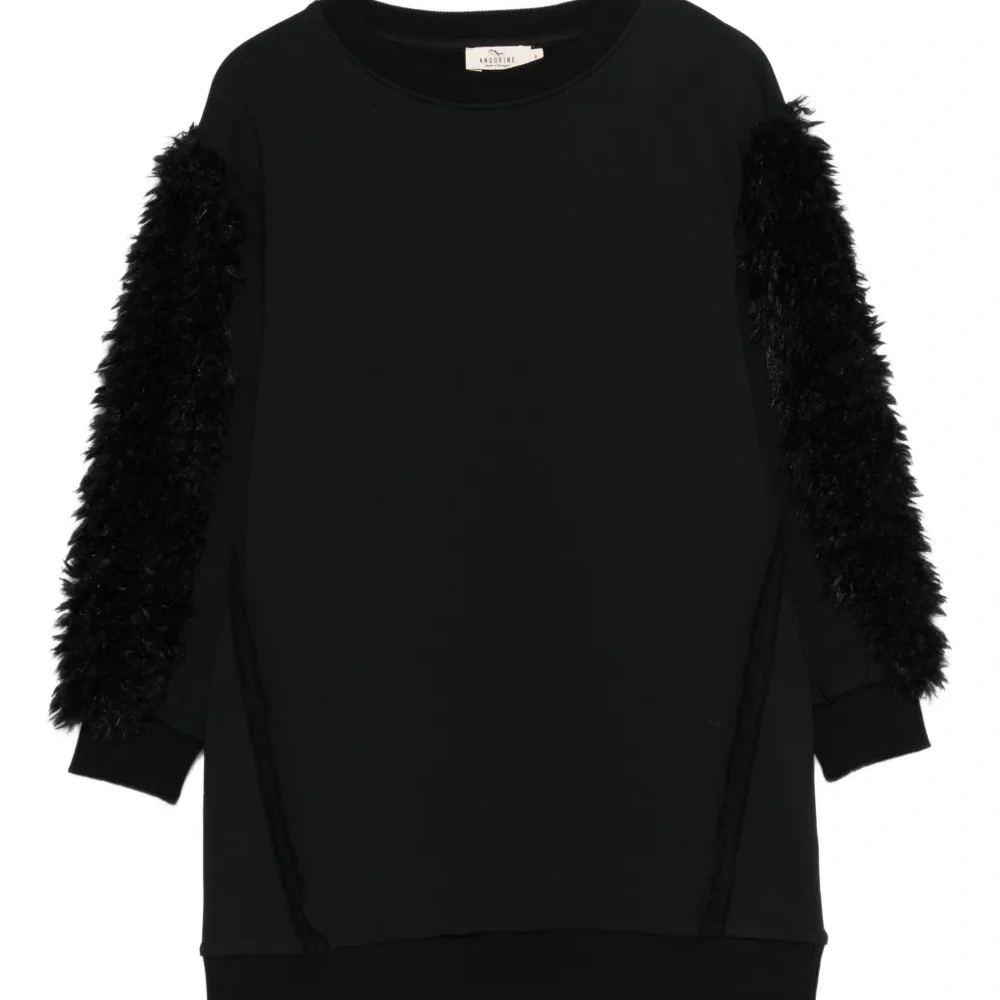 Платье с отделкой из искусственного меха