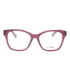 Очки в квадратной оправе