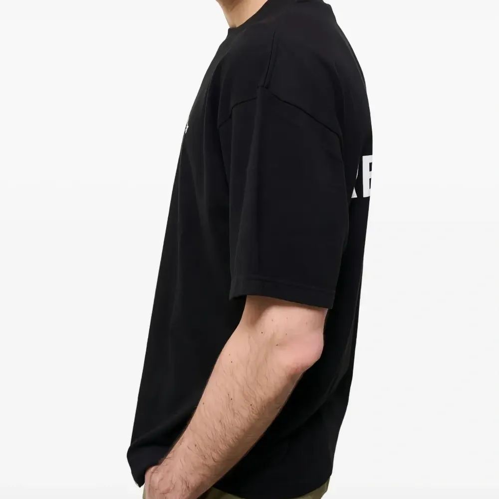 Футболка с логотипом