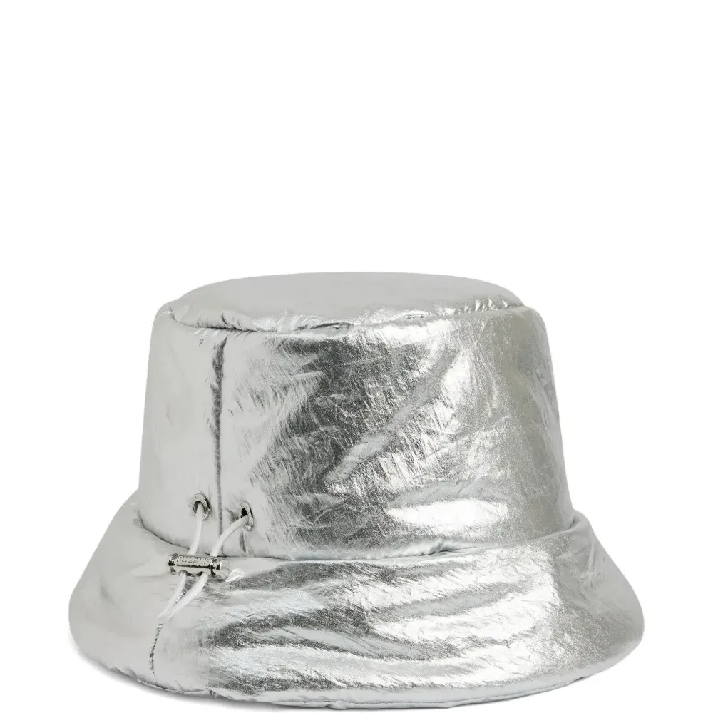 Панама с жатым эффектом