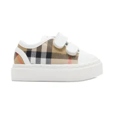 Кроссовки на липучках