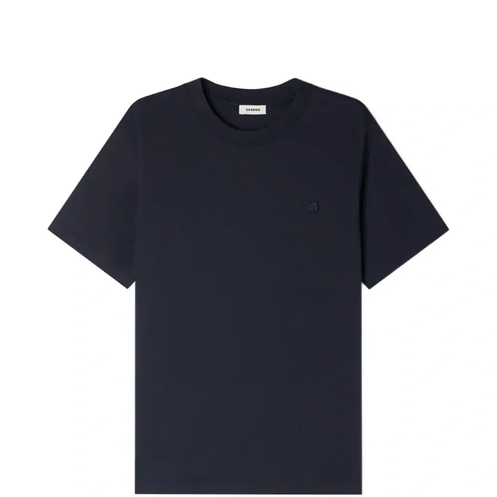 Футболка с нашивкой-логотипом