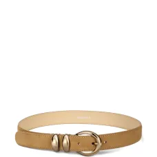 Ремень с пряжкой