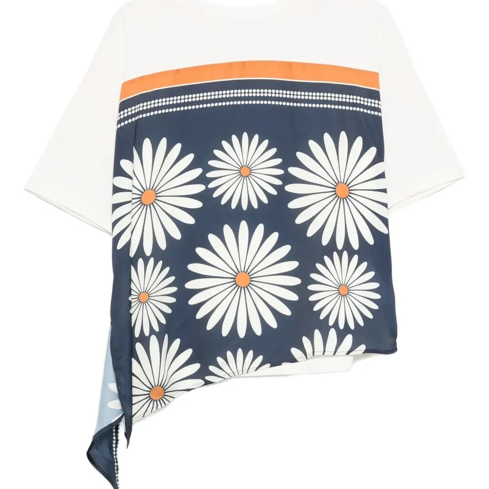 Топ с цветочным декором