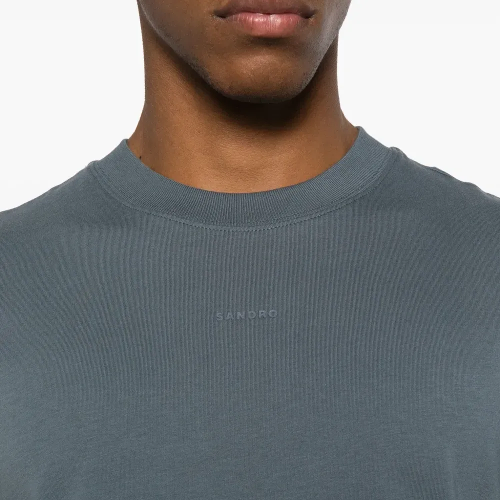 Футболка с круглым вырезом