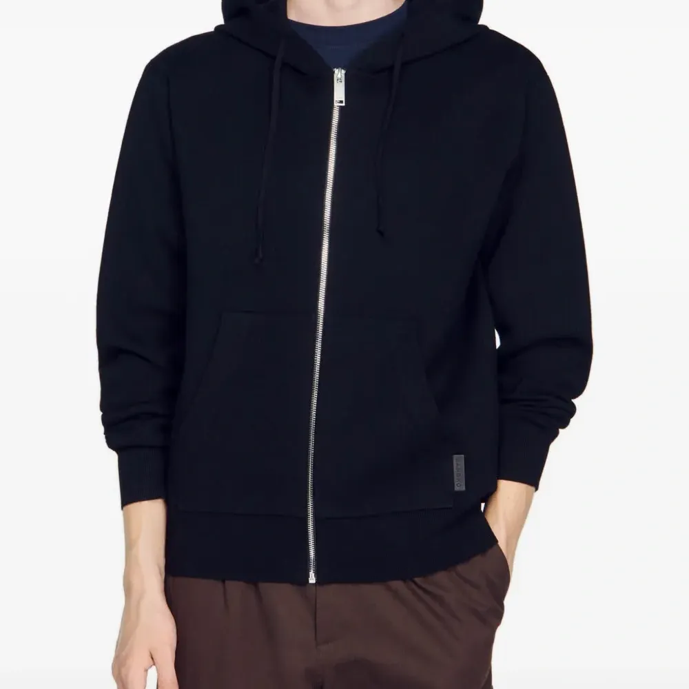 Толстовка с длинными рукавами на молнии