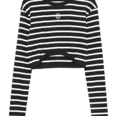 Футболка с вышивкой в полоску