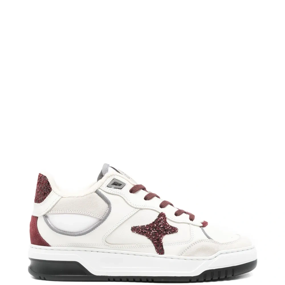 Кроссовки Diam с отделкой в виде звезд