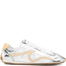 Кроссовки на шнуровке