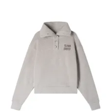 Свитшот с логотипной нашивкой