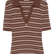 Полосатая футболка с V-образным вырезом