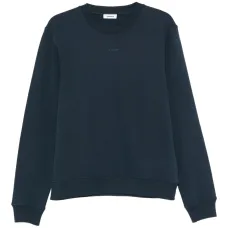 Свитер с круглым вырезом