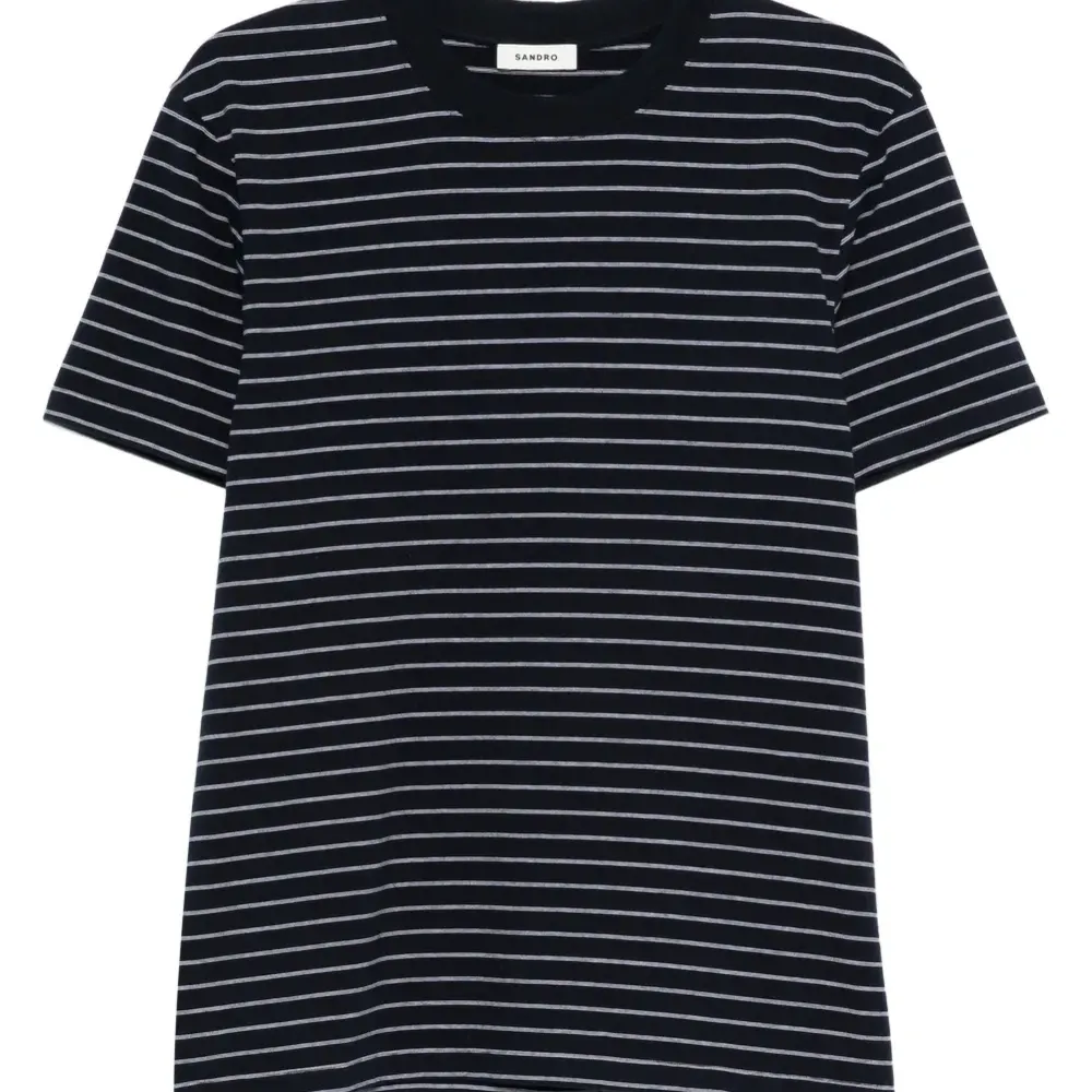 Футболка в полоску