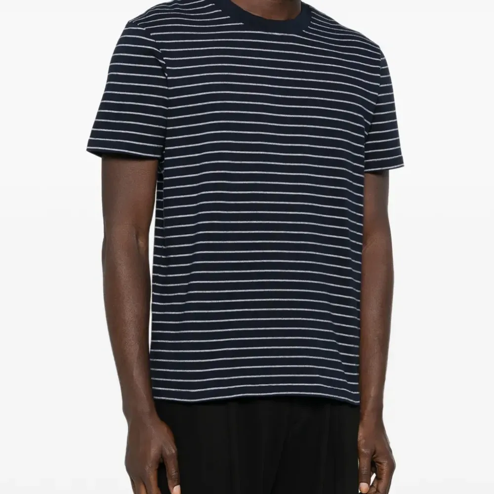 Футболка в полоску