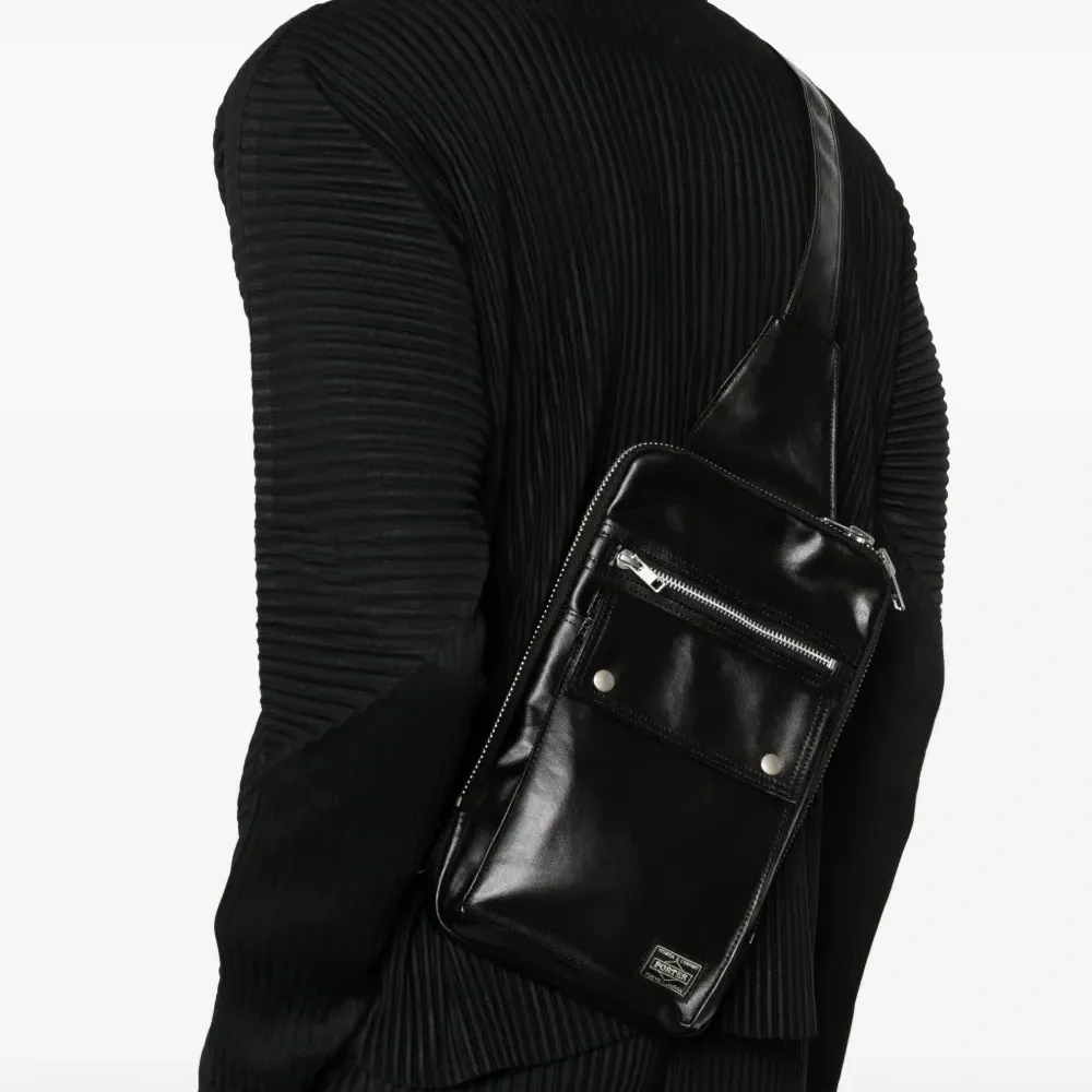 Сумка-мессенджер на молнии