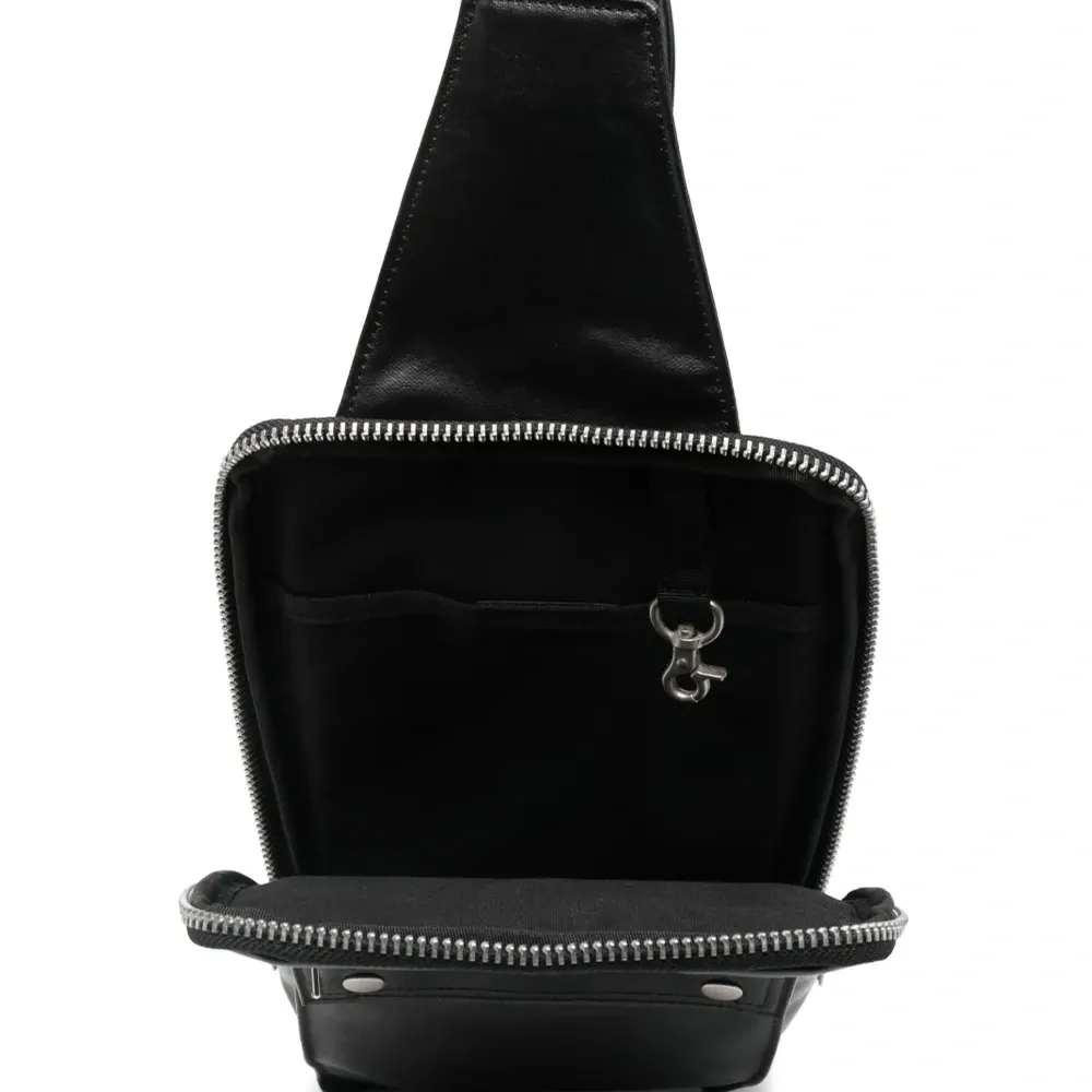 Сумка-мессенджер на молнии