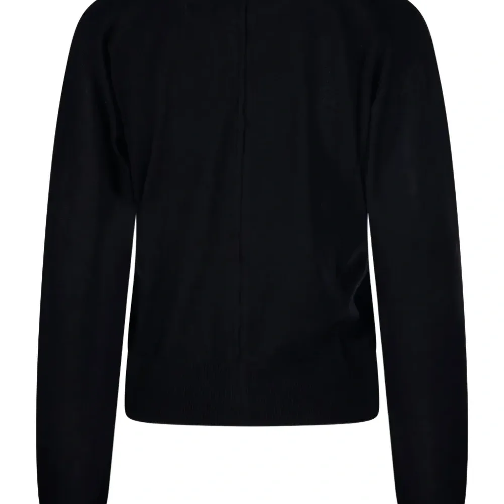 Кардиган на пуговицах